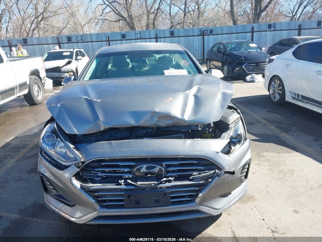 Продаж на аукціоні авто 2019 Hyundai Sonata Hybrid Se, vin: KMHE24L38KA084526, номер лоту: 44629115
