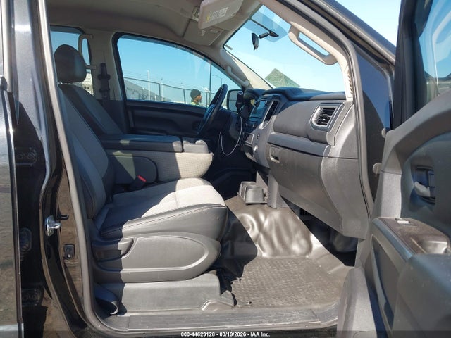 2019 Nissan Titan S მანქანა იყიდება აუქციონზე, vin: 1N6AA1EJ0KN533073, აუქციონის ნომერი: 44629128