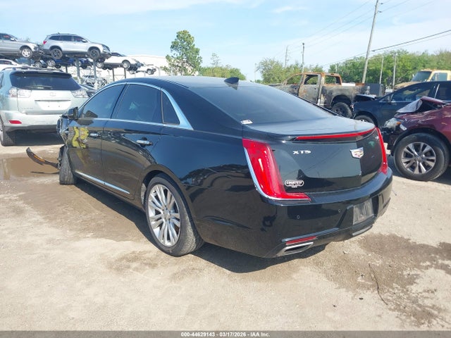 2018 CADILLAC XTS 2G61M5S34J9165816 Photo 2