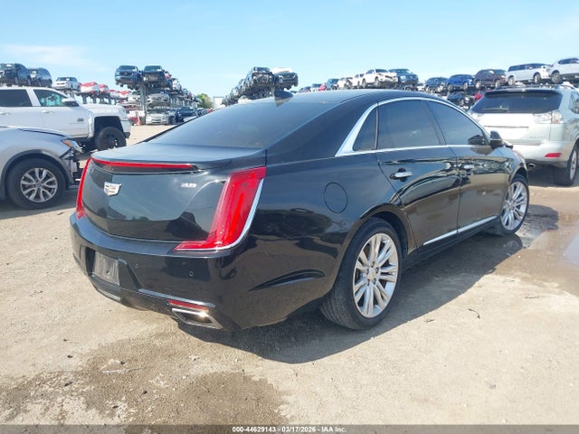 2018 CADILLAC XTS 2G61M5S34J9165816 Photo 3
