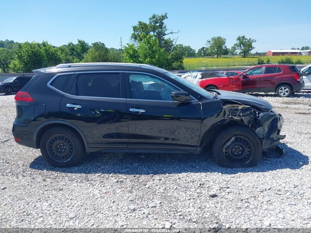 Продаж на аукціоні авто 2018 Nissan Rogue Sv, vin: JN8AT2MV4JW306280, номер лоту: 44629165