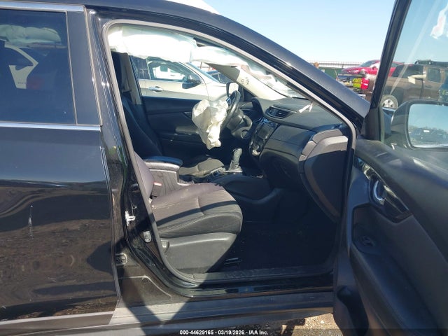 Продаж на аукціоні авто 2018 Nissan Rogue Sv, vin: JN8AT2MV4JW306280, номер лоту: 44629165