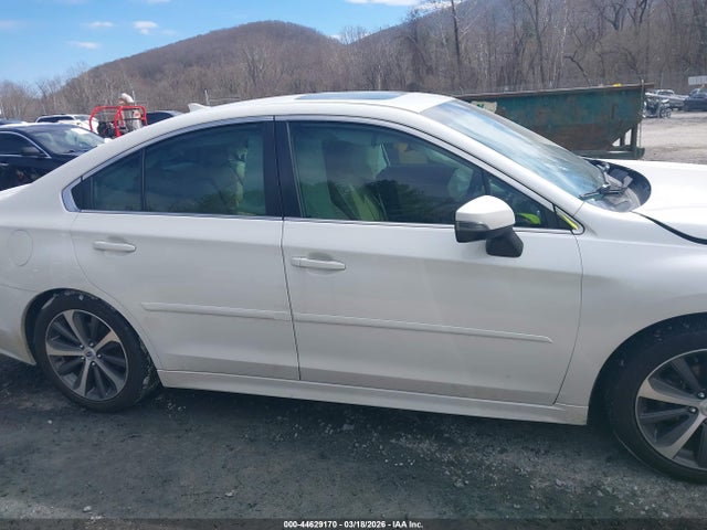 Auction sale of the 2017 Subaru Legacy 2.5i Limited, vin: 4S3BNAN62H3022458, lot number: 44629170