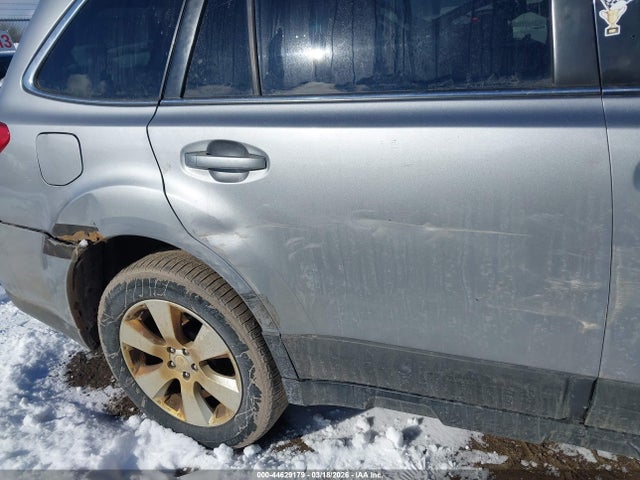 Aukcja sprzedaży 2010 Subaru Outback 2.5i Premium, vin: 4S4BRBCC8A3359656, numer aukcji: 44629179
