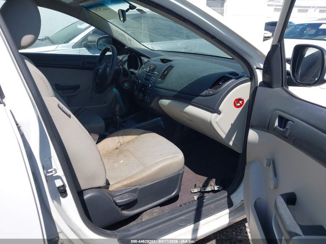 2010 KIA FORTE KNAFT4A29A5212891 Photo 4