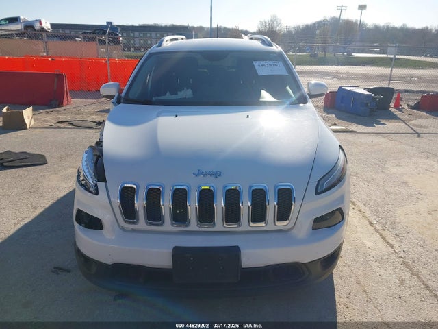 2017 Jeep Cherokee Latitude Fwd მანქანა იყიდება აუქციონზე, vin: 1C4PJLCB8HW610098, აუქციონის ნომერი: 44629202