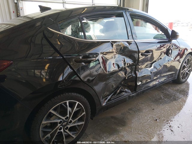 2020 Hyundai Elantra Limited მანქანა იყიდება აუქციონზე, vin: 5NPD84LF8LH523775, აუქციონის ნომერი: 44629210