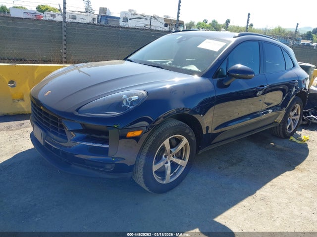 Porsche Macan 2021 WP1AA2A54MLB11192 Image 2