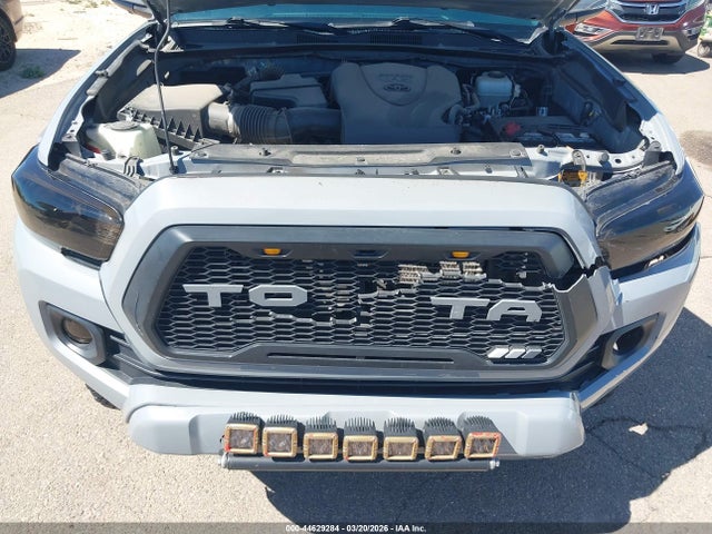 3TMCZ5AN7LM305555 Toyota Tacoma Trd Off-road