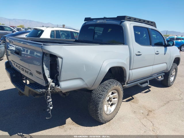 3TMCZ5AN7LM305555 Toyota Tacoma Trd Off-road