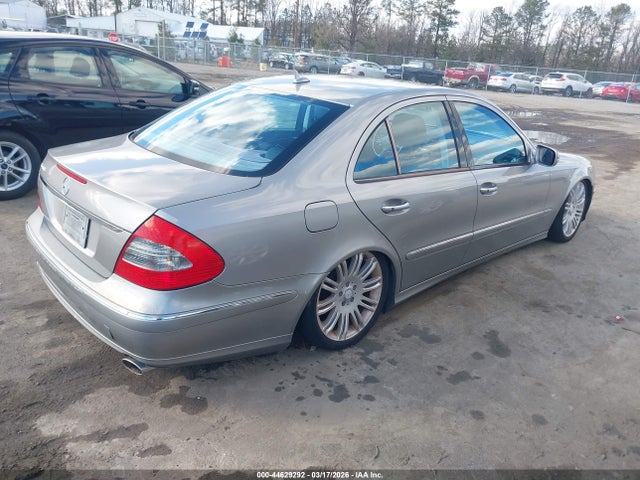 2007 MERCEDES-BENZ E 550 WDBUF72X47B074716 Photo 3