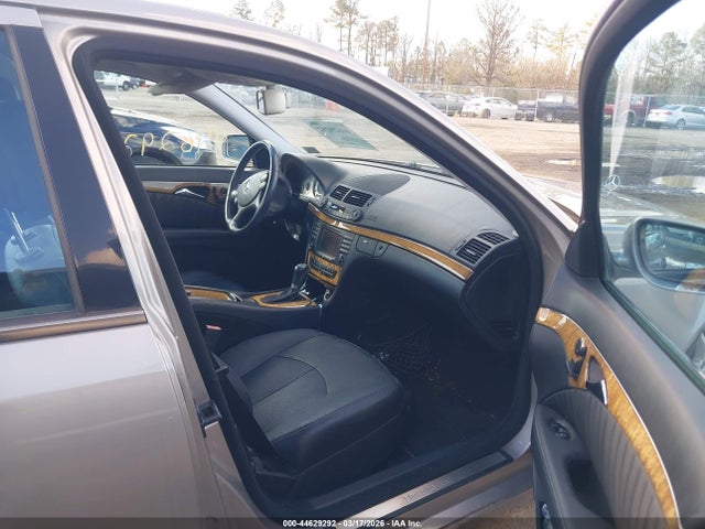 2007 MERCEDES-BENZ E 550 WDBUF72X47B074716 Photo 4