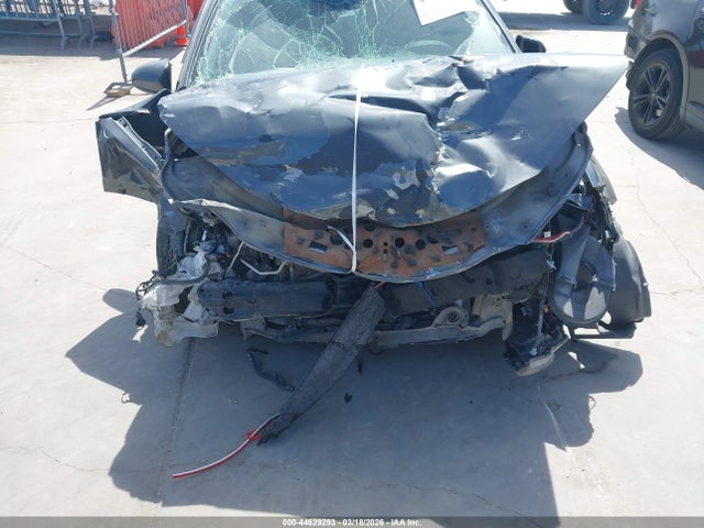 44629293 :رقم المزاد ، 5YFBURHE4FP305579 vin ، 2015 Toyota Corolla Le مزاد بيع