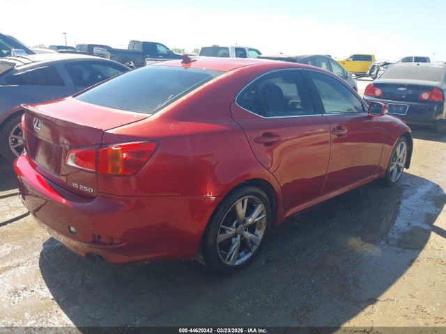 2010 LEXUS IS 250 JTHBF5C25A5113303 Photo 3