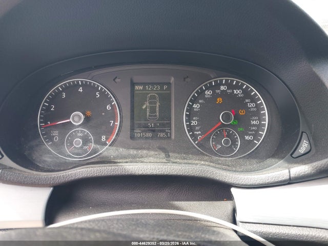 2012 Volkswagen Passat 2.5l Se მანქანა იყიდება აუქციონზე, vin: 1VWBP7A30CC038916, აუქციონის ნომერი: 44629352