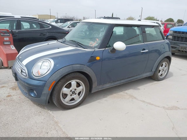 2009 MINI COOPER WMWMF33509TW78295 Photo 1