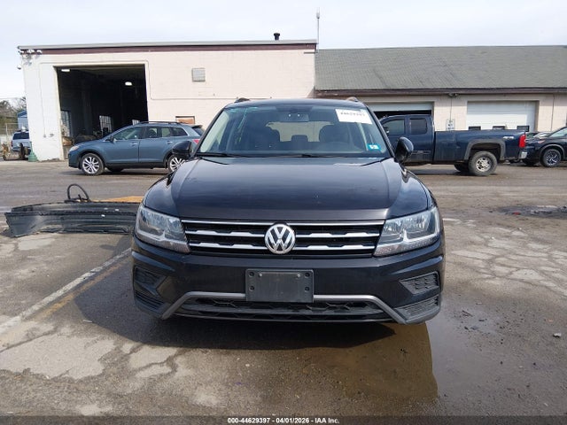 44629397 :رقم المزاد ، 3VV2B7AXXLM033534 vin ، 2020 Volkswagen Tiguan 2.0t Se/2.0t Se R-line Black/2.0t Sel مزاد بيع