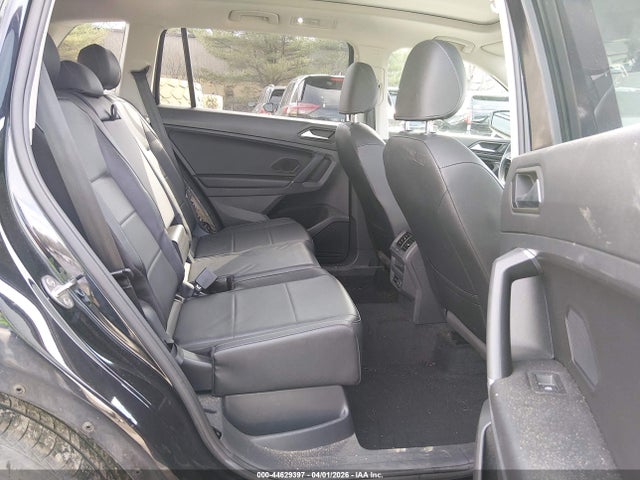 44629397 :رقم المزاد ، 3VV2B7AXXLM033534 vin ، 2020 Volkswagen Tiguan 2.0t Se/2.0t Se R-line Black/2.0t Sel مزاد بيع