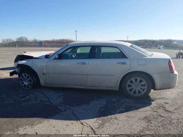 44629423 :رقم المزاد ، 2C3KA63HX7H658638 vin ، 2007 Chrysler 300c مزاد بيع