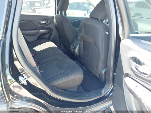 Продажа на аукционе авто 2019 Jeep Cherokee Latitude Fwd, vin: 1C4PJLCB6KD348407, номер лота: 44629424