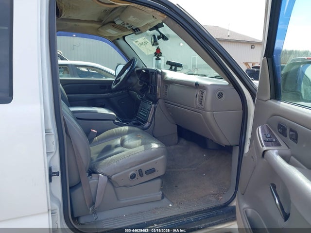 44629452 :رقم المزاد ، 1GKFK66UX4J124024 vin ، 2004 Gmc Yukon Xl 1500 Denali مزاد بيع