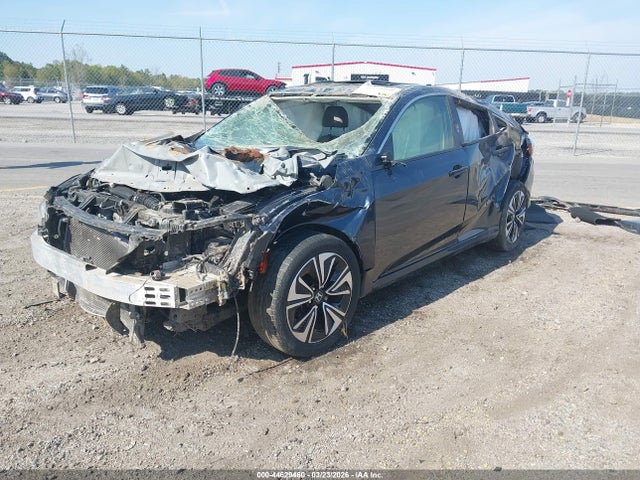44629460 :رقم المزاد ، JHMFC1F34JX027329 vin ، 2018 Honda Civic Ex-t مزاد بيع