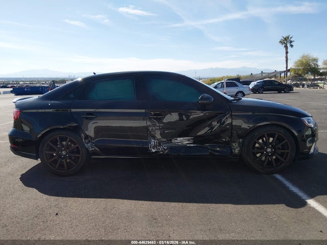 44629463 :رقم المزاد ، WAUB8GFF1J1014567 vin ، 2018 Audi A3 2.0t Premium/2.0t Tech Premium مزاد بيع