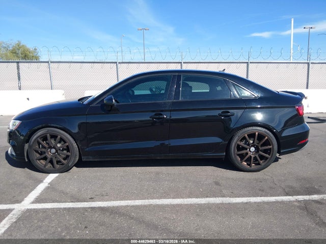 44629463 :رقم المزاد ، WAUB8GFF1J1014567 vin ، 2018 Audi A3 2.0t Premium/2.0t Tech Premium مزاد بيع
