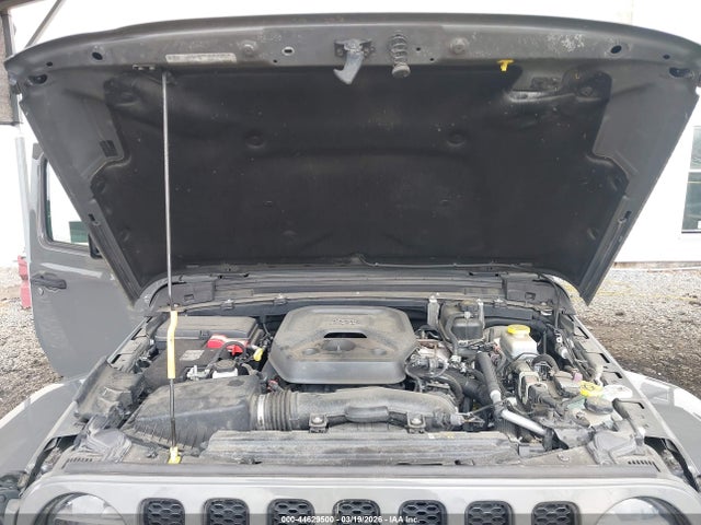 44629500 :رقم المزاد ، 1C4HJXEN1LW125927 vin ، 2020 Jeep Wrangler Unlimited Sahara Altitude 4x4 مزاد بيع