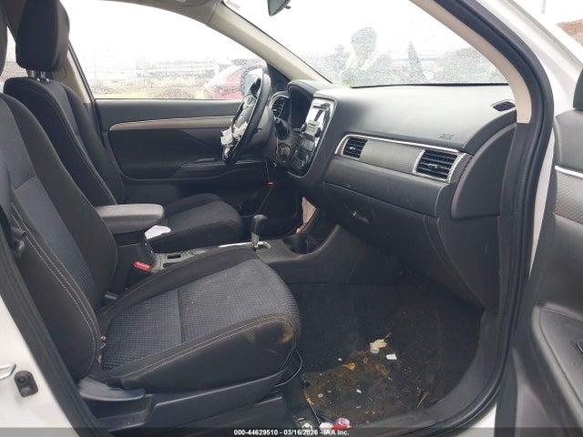 2016 MITSUBISHI OUTLANDER JA4AD2A30GZ000285 Photo 4