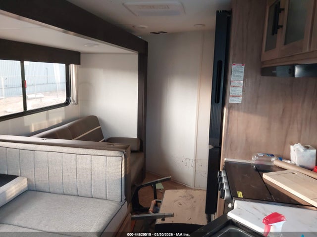 44629519 :رقم المزاد ، 4X4TCKE26SX164979 vin ، 2025 Forest River Other مزاد بيع
