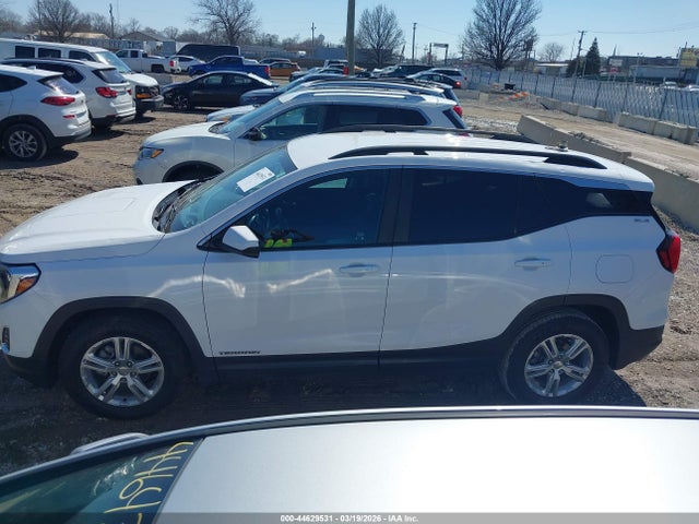 44629531 :رقم المزاد ، 3GKALMEV5ML338496 vin ، 2021 Gmc Terrain Fwd Sle مزاد بيع