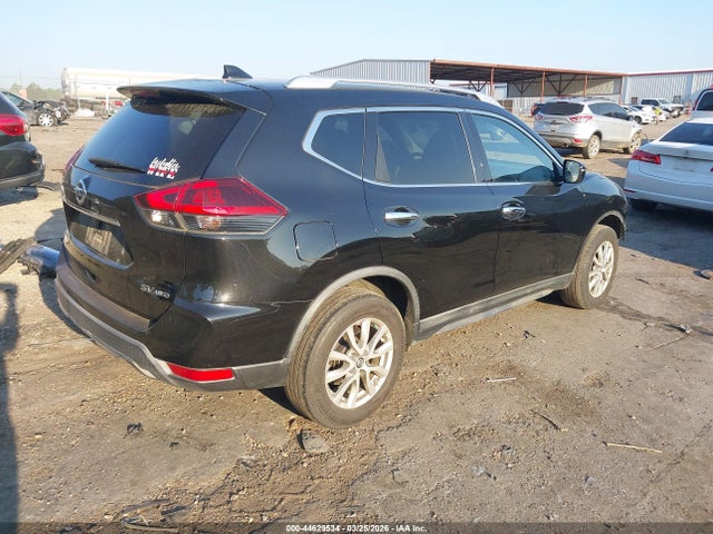 2018 NISSAN ROGUE KNMAT2MVXJP547234 Photo 3