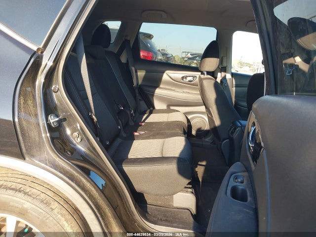 2018 NISSAN ROGUE KNMAT2MVXJP547234 Photo 7