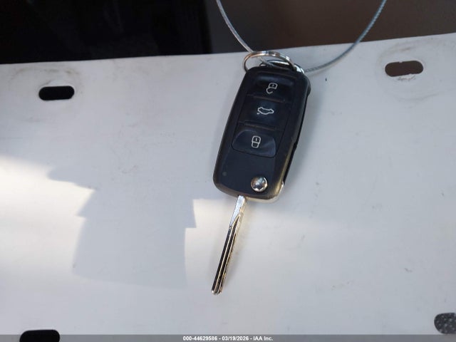 Aukcja sprzedaży 2017 Volkswagen Passat 1.8t S, vin: 1VWAT7A33HC083461, numer aukcji: 44629586