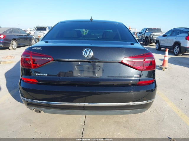 Aukcja sprzedaży 2017 Volkswagen Passat 1.8t S, vin: 1VWAT7A33HC083461, numer aukcji: 44629586