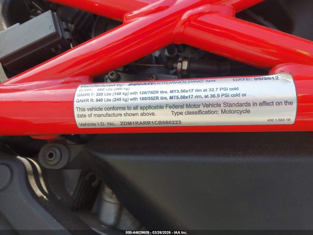 44629609 :رقم المزاد ، ZDM1RARR1CB060223 vin ، 2012 Ducati Monster 1110 مزاد بيع