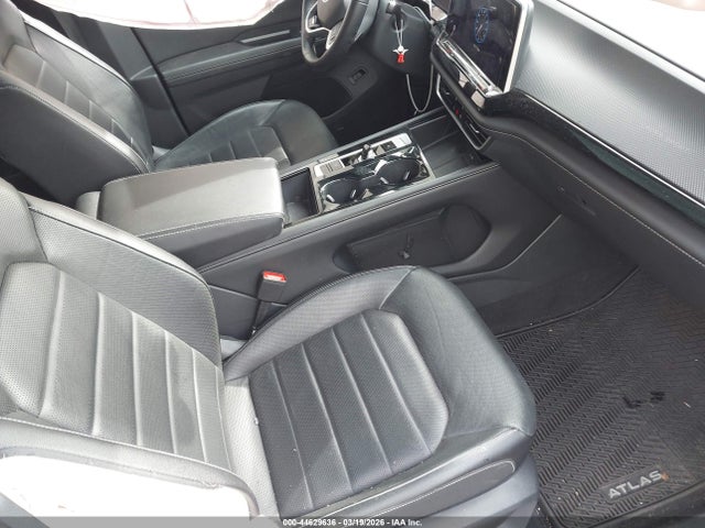 2024 VOLKSWAGEN ATLAS CROSS SPORT 1V2AE2CA5RC239768 Photo 4
