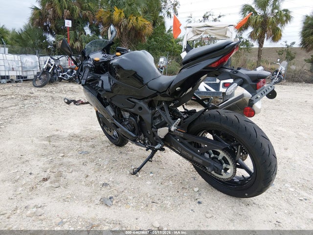 Kawasaki Zx400 P 2024 ML5ZXCP14RDA27997 Image 3