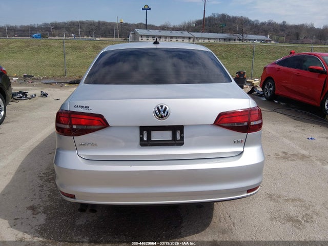 44629664 :رقم المزاد ، 3VW167AJ0GM341972 vin ، 2016 Volkswagen Jetta 1.4t S مزاد بيع