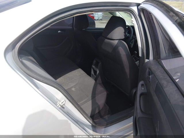 44629664 :رقم المزاد ، 3VW167AJ0GM341972 vin ، 2016 Volkswagen Jetta 1.4t S مزاد بيع
