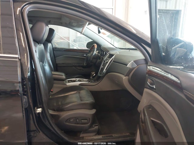 2010 Cadillac Srx Luxury Collection მანქანა იყიდება აუქციონზე, vin: 3GYFNAEY7AS552549, აუქციონის ნომერი: 44629668