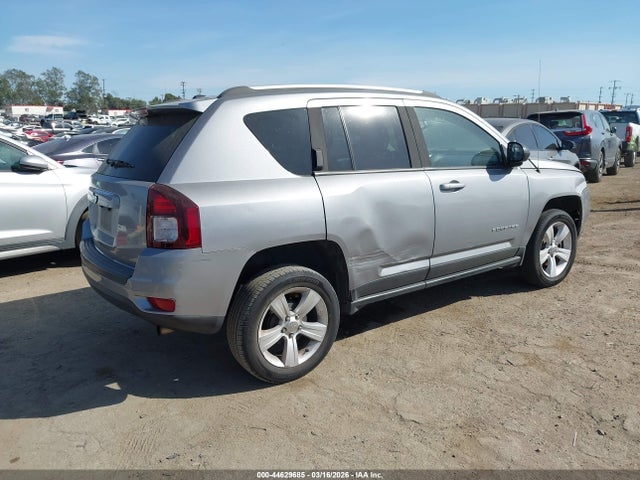 Jeep Compass Sport 2016 1C4NJCBA5GD648883 Image 4
