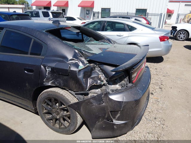 Продажа на аукционе авто 2015 Dodge Charger Sxt, vin: 2C3CDXHG5FH777391, номер лота: 44629700