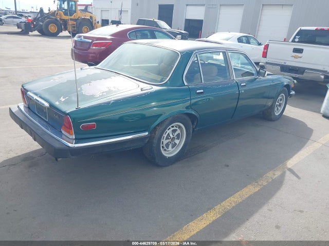 1985 JAGUAR XJ6 SAJAV1342FC398282 Photo 3