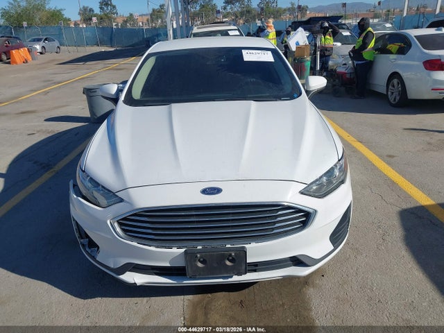 Ford Fusion Hybrid Se 2019 3FA6P0LU5KR200207 Image 12