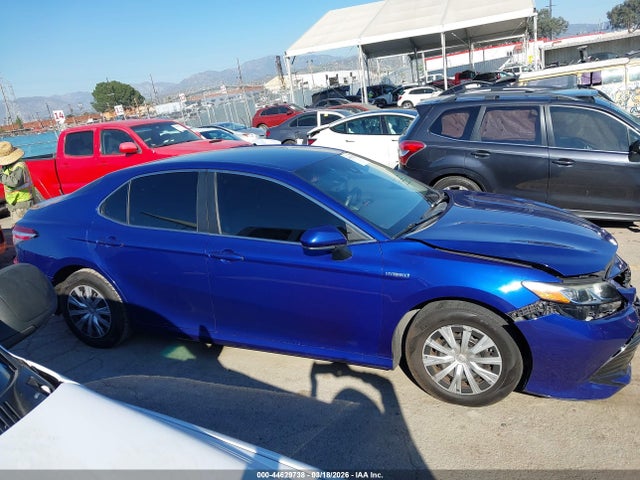 4T1B31HK0JU502881 Toyota Camry Hybrid Le