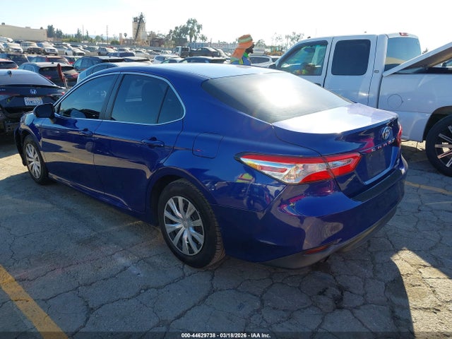2018 TOYOTA CAMRY HYBRID 4T1B31HK0JU502881 Photo 2