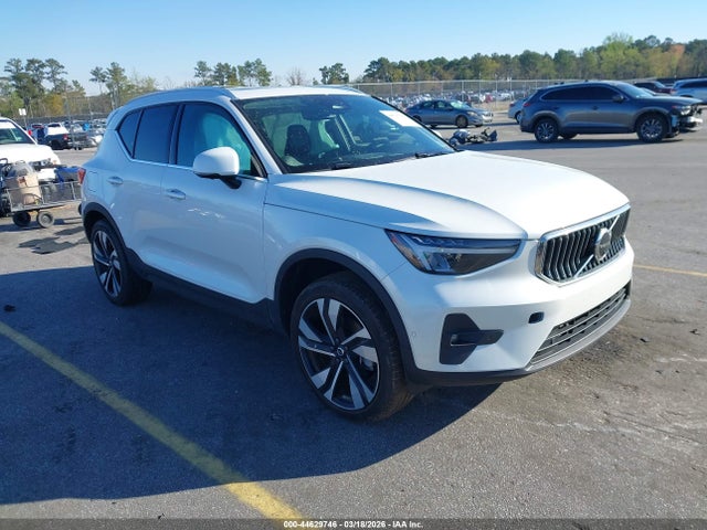 2025 VOLVO XC40 YV4L12UE7S2502665