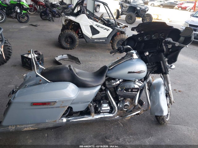 Harley-Davidson FLHX 2023 1HD1KBC1XPB676662 Image 11